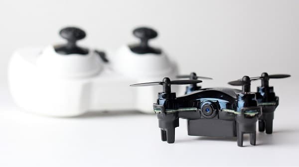 Axis-Vidius-Smallest-Drone