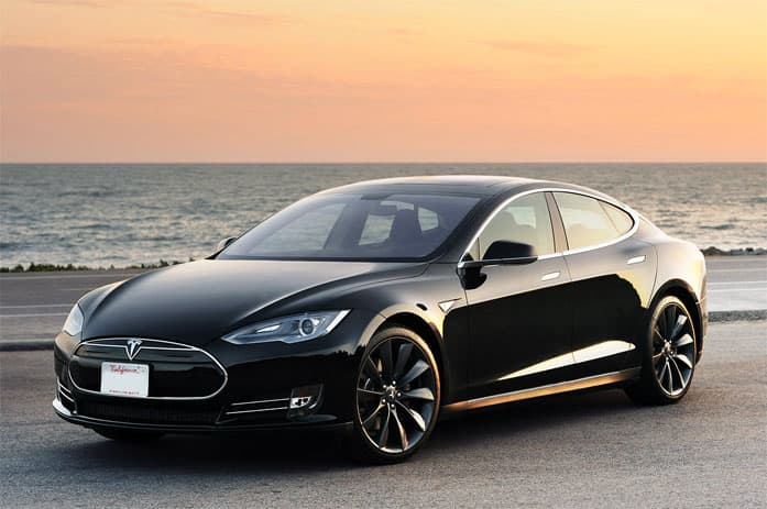 tesla-s-auto-pilot