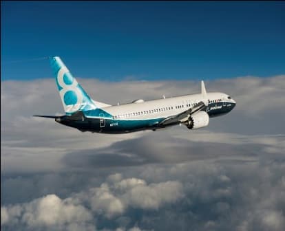 Boeing 737 MAX 8  (4)