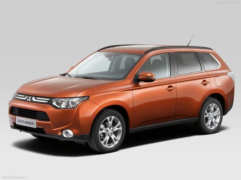 2013 mitsubishi outlander 1