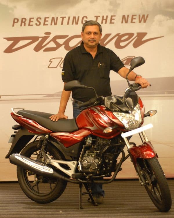 Bajaj-Discover-100M