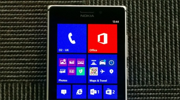 Lumia Black 1