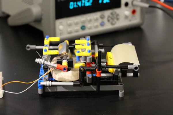 Lego Nanogenerator